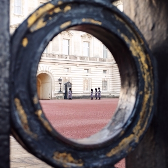 Changing of the guard, Buckingham Palace, London